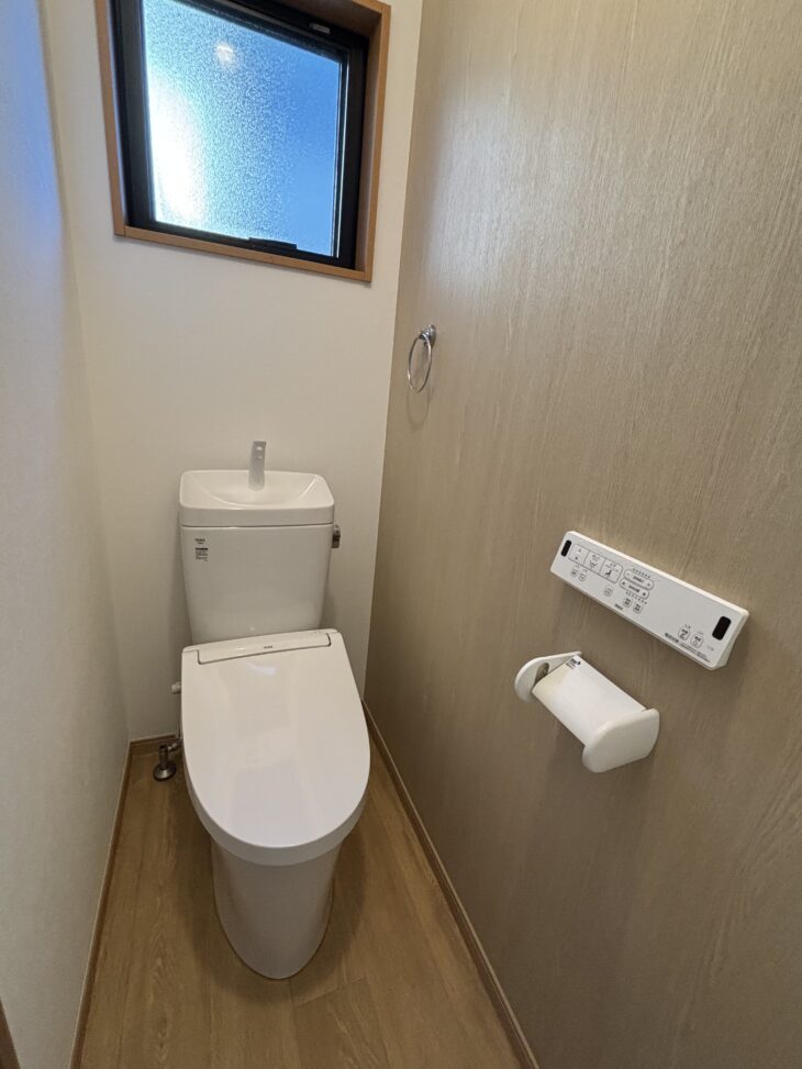   トイレリフォーム