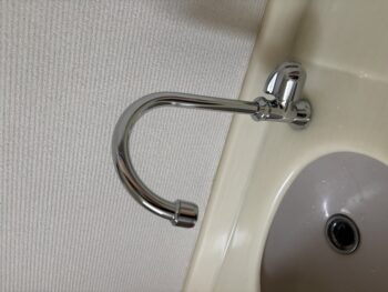 コンクリートひび割れ補修と水栓交換で安心が続く住環境へ